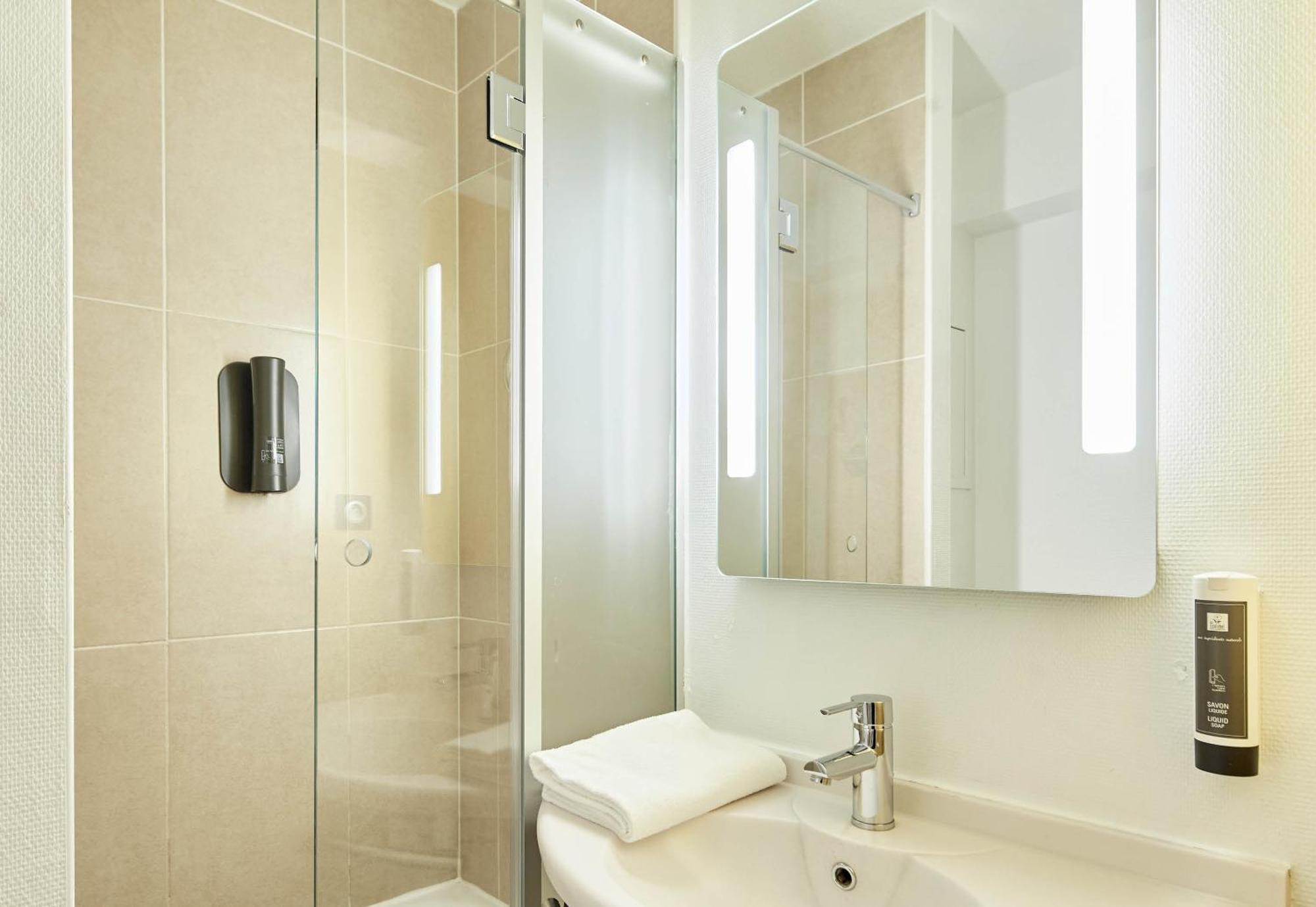 B&B Hotel Evry Lisses 2 المظهر الخارجي الصورة
