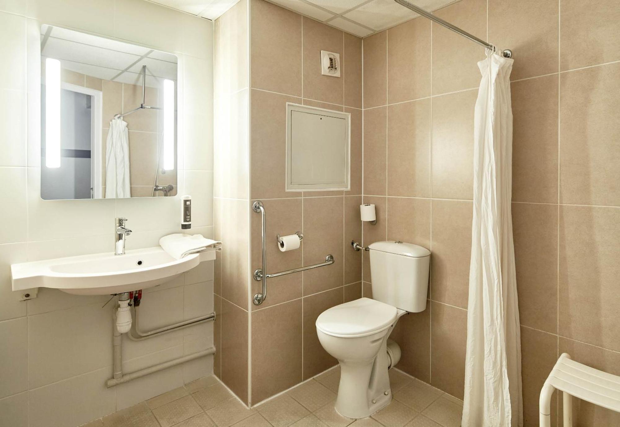 B&B Hotel Evry Lisses 2 المظهر الخارجي الصورة